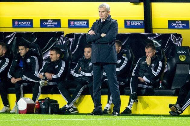 CL 2016 17 Borussia vs Legia Champions League group stage Borussia Dortmund vs. Legia Warszawa on November 22, 2016 in Dortmund, Germany In the picture: coach Jacek Magiera  EN_01235625_0017