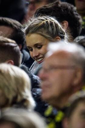 Scarlett Gartmann auf der Tribuene beim Champions League Spiel zwischen Borussia Dortmund und Legia Warschau am 22.11.2016 Dortmund Copyright: xSchuelerx xEibnerx-xPressefotox EP_JSE