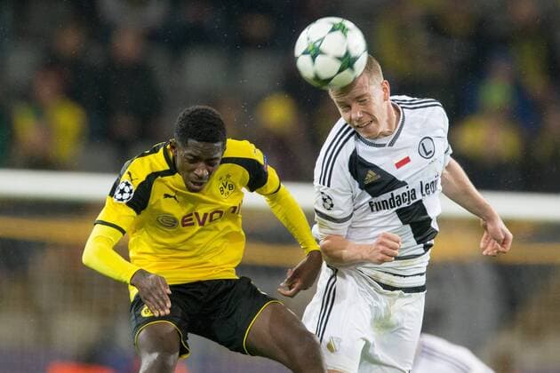 CL 2016 17 Borussia vs Legia Champions League group stage Borussia Dortmund vs. Legia Warszawa on November 22, 2016 in Dortmund, Germany In the picture: Ousmane Dembele, Mateusz Wieteska  EN_01235625_0063