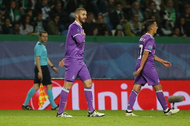 November 22, 2016 - Lisbon, Aveiro, Portugal - Real Madrids forward Karim Benzema from France celebrating after scoring a goal during the UEFA Champions League match between Sporting Clube de Portugal and Real Madrid at Estadio Jose Alvalade on November 22, 2016 in Lisbon, Portugal. Sporting CP v Real Madrid - UEFA Champions League 2016 17  - ZUMAn230 20161122_zaa_n230_439