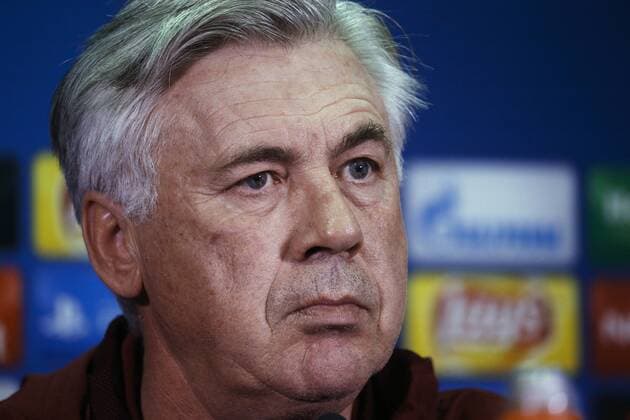 ROSTOV-ON-DON, RUSSIA - NOVEMBER 22, 2016: Bayern Munich s manager Carlo Ancelotti gives a press conference PK Pressekonferenz ahead of a UEFA Champions League Group D football match between FC Rostov and Bayern Munich. Valery Matytsin TASS  TS0387B0
