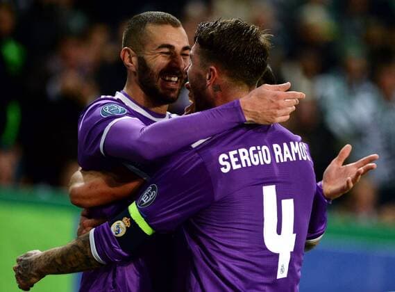 LISBON, Nov. 22, 2016 -- Real Madrid s Karim Benzema(L) celebrates scoring with his teammate Sergio Ramos(R) during the UEFA Champions League Group F soccer match between Sporting CP and Real Madrid CF at Alvalade stadium in Lisbon, Portugal, Nov. 22, 2016. Real Madrid won 2-1. )(wll) (SP)PORTUGAL-LISBON-SOCCER-UEFA CHAMPIONS LEAGUE-SPORTING CP VS REAL MADRID ZhangxLiyun 