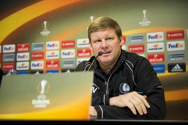 Fußball, EL, PK KAA Gent Gent s head coach Hein Vanhaezebrouck pictured during a press conference PK Pressekonferenz of Belgian soccer team KAA Gent, Wednesday 23 November 2016, in Gent. Tomorrow Gent is playing the fifth game of the group stage of the Europa League competition against Portuguese team SC Braga, in the group H. JASPERxJACOBS  x04981213x