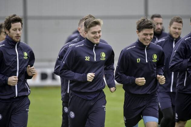 Fußball, EL, Training KAA Gent Thomas Matton, Thomas Foket; Hannes Van Der Bruggen FOOTBALL : Entrainement La Gantoise - 23 11 2016 PhotoNews Panoramic 
