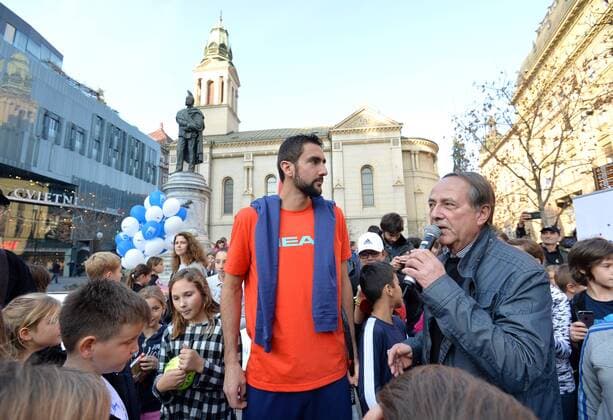 Kid s day of Croatian tennis national team Nationalteam 23.11.2016., Croatia, Zagreb - Kid s day of Croatian tennis national team on the eve of the final match of the Davis Cup against Argentina. Marin Cilic.  MarkoxLukunic PIXSELL