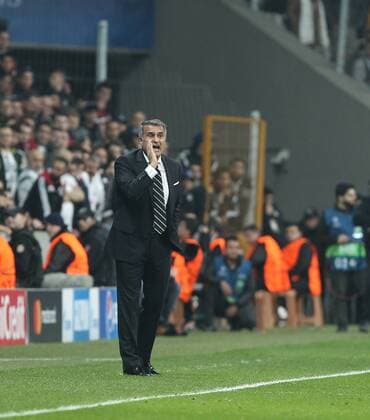 UEFA Champions League Group B match between Besiktas and Benfica at Vodafone Arena in Istanbul , Turkey ,November 23 , 2016. Pictured Coach Senol Gunes of Besiktas . 