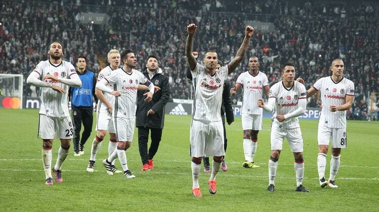 UEFA Champions League Group B match between Besiktas and Benfica at Vodafone Arena in Istanbul , Turkey ,November 23 , 2016. Final Score : Besiktas 3 - Benfica 3 Pictured: Besiktas players celebrates after the match. ( Ricardo Quaresma ) 