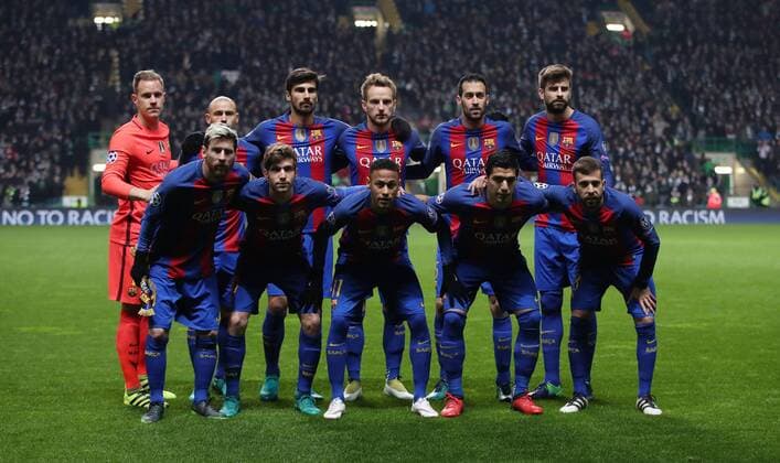 Football - 2016 2017 UEFA Champions League - Group C: Celtic vs. Barcelona Barcelona team group Mannschaftsbild Totale , at Celtic Park. COLORSPORT 