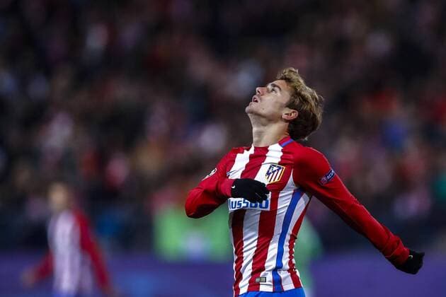 Atletico de Madrid s French striker Antoine Griezmann reacts during the UEFA Champions League 5th journey match between Atletico de Madrid and PSV Einhoven at Vicente Calderon stadium in Madrid, Spain, 23 November 2016. ATLETICO MADRID VS. PSV !ACHTUNG: NUR REDAKTIONELLE NUTZUNG!  MAD001 20161123-636155348762753632