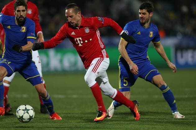 November 23, 2016 - Rostov-On-Don, Russia - Franck RiboÂ©ry (C) of FC Bayern Munich vie for the ball during the UEFA Champions League Group D football match between FC Bayern Munich and FC Rostov, at Olimp 2 Stadium in Rostov-on-Don, Russia on Novemberr 23, 2016. FC Rostov v FC Bayern Muenchen - UEFA Champions League  - ZUMAn230 20161123_zaa_n230_171