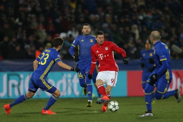 November 23, 2016 - Rostov-On-Don, Russia - Robert Lewandowski (C) of FC Bayern Munich vie for the ball during the UEFA Champions League Group D football match between FC Bayern Munich and FC Rostov, at Olimp 2 Stadium in Rostov-on-Don, Russia on Novemberr 23, 2016. FC Rostov v FC Bayern Muenchen - UEFA Champions League  - ZUMAn230 20161123_zaa_n230_156