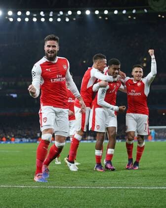 Arsenal s Olivier Giroud celebrates his sides second goal during the Champions League group A match at the Emirates Stadium, London. Picture date November 23rd, 2016 Pic David Klein Sportimage EDITORIAL USE ONLY. No use with unauthorised audio, video, data, fixture lists, club league logos or live services. Online in-match use limited to 120 images, no video emulation. No use in betting, games or single club league player publications.