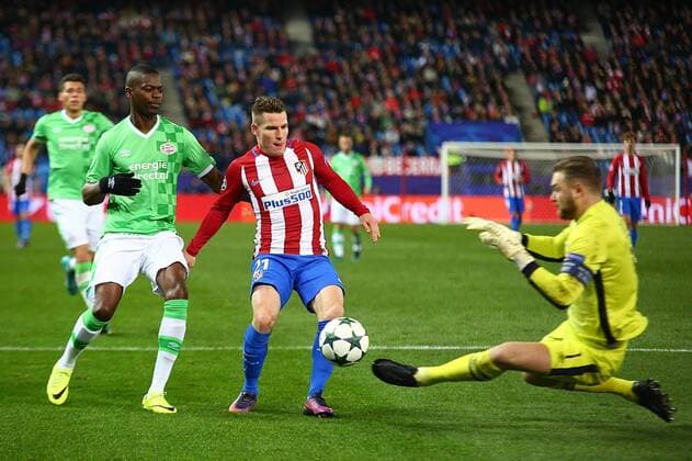 Madrid, Spain. November 23, 2016: Kevin Gameiro forward from Club Atletico de Madrid, in action during the UEFA Champions League group stage agains PSV Eindhoven at the Vicente Calderon stadium.  xIvanxAbanadesxMedinax