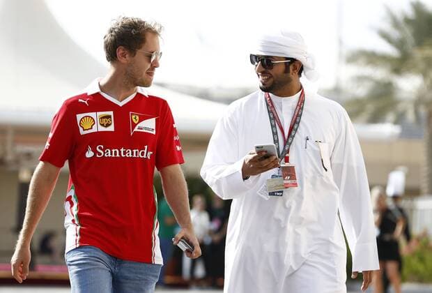 Motorsports: FIA Formula One World Championship WM Weltmeisterschaft 2016, Grand Prix of Abu Dhabi, 5 Sebastian Vettel (GER, Scuderia Ferrari), xHOCHxZWEIx