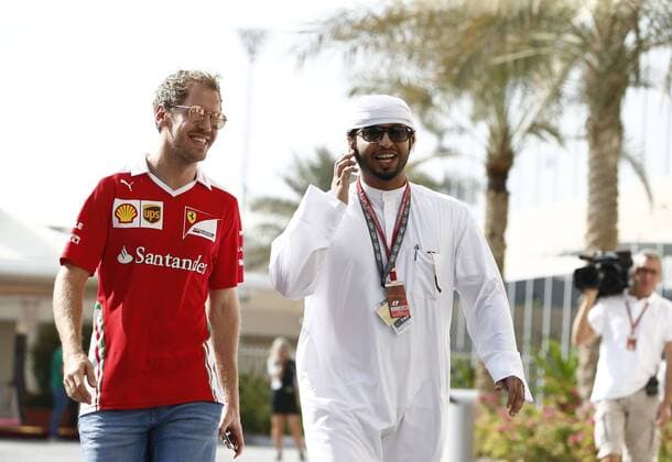 Motorsports: FIA Formula One World Championship WM Weltmeisterschaft 2016, Grand Prix of Abu Dhabi, 5 Sebastian Vettel (GER, Scuderia Ferrari), xHOCHxZWEIx