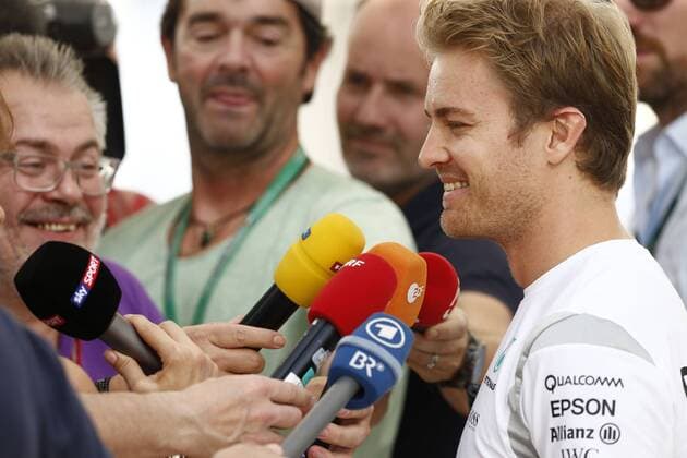 Motorsports: FIA Formula One World Championship WM Weltmeisterschaft 2016, Grand Prix of Abu Dhabi, 6 Nico Rosberg (GER, Mercedes AMG Petronas Formula One Team), xHOCHxZWEIx