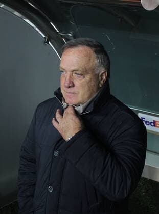 UEFA Europa League Group A day 5 match between Fenerbahce and Zorya Luhansk at Ulker Stadium in Istanbul , Turkey , November 24 , 2016. Final Score: Fenerbahce 2 - Zorya Luhansk 0 Pictured: Coach Dick Advocaat of Fenerbahce . 