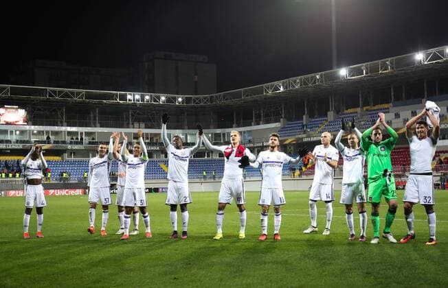Anderlecht s players celebrate after winning a fifth game in the group stage (gruop C) of the Europa League competition between Azerbaijani team FK Qabala and Belgian team RSCA Anderlecht, Thursday 24 November 2016, in Baku, Azerbaijan. VIRGINIExLEFOUR  x04982478x