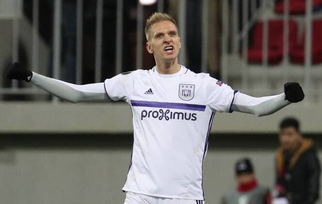 Anderlecht s Lukasz Teodorczyk celebrates after scoring during a fifth game in the group stage (gruop C) of the Europa League competition between Azerbaijani team FK Qabala and Belgian team RSCA Anderlecht, Thursday 24 November 2016, in Baku, Azerbaijan. VIRGINIExLEFOUR  x04982438x