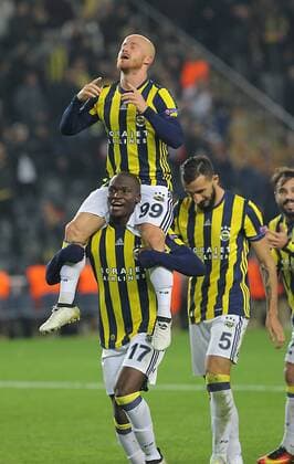 UEFA Europa League Group A day 5 match between Fenerbahce and Zorya Luhansk at Ulker Stadium in Istanbul , Turkey , November 24 , 2016. Final Score: Fenerbahce 2 - Zorya Luhansk 0 Pictured: Fenerbahce players celebrates for Miroslav Stoch Goal. ( Moussa Sow and Miroslav Stoch ) 