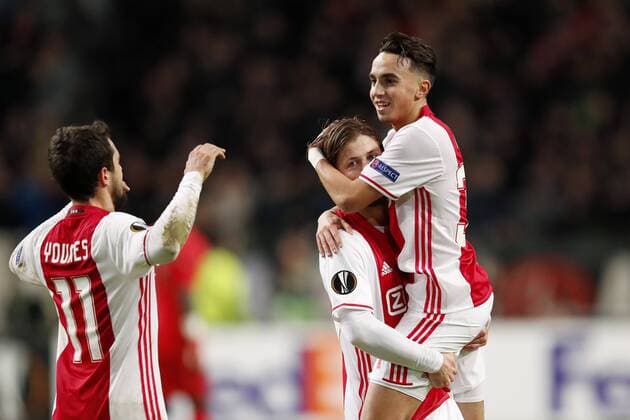 (L-R) Amin Younes of Ajax, Lasse Schone of Ajax, Abdelhak Nouri of Ajaxduring the UEFA Europa League group G match between Ajax Amsterdam and Panathinaikos FC at the Amsterdam Arena on November 24, 2016 in Amsterdam, The Netherlands Ajax v Panathinaikos FC UEFA Europa League 2016 2017 xVIxxIVx 6639847