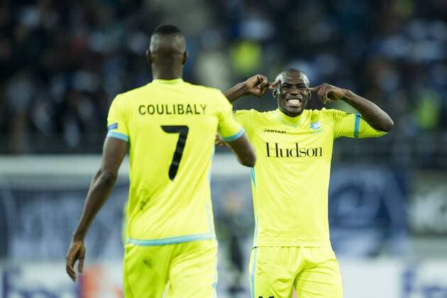 Bilder des Tages - SPORT Gent s Kalifa Coulibaly and Gent s Anderson Esiti celebrate after scoring during a fifth game in the group stage (group H) of the Europa League competition between Belgian soccer team KAA Gent and Portugese team SC Braga, Thursday 24 November 2016, in Gent. JASPERxJACOBS  x04982584x