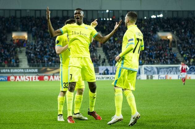 Gent s Thomas Foket, Gent s Kalifa Coulibaly and Gent s Danijel Milicevic celebrate after scoring during a fifth game in the group stage (group H) of the Europa League competition between Belgian soccer team KAA Gent and Portugese team SC Braga, Thursday 24 November 2016, in Gent. JASPERxJACOBS  x04982591x