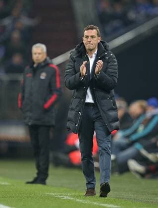 24.11.2016, Fussball UEFA Europa League 2016 2017, Gruppenphase, 5.Spieltag, FC Schalke 04 - OGC Nizza, in der VELTINS-Arena Gelsenkirchen. Trainer Markus Weinzierl (Schalke) 