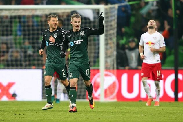SOCCER - EL, Krasnodar vs RBS KRASNODAR,RUSSIA,24.NOV.16 - SOCCER - UEFA Europa League, group stage, FK Krasnodar vs Red Bull Salzburg. Image shows the rejoicing of Vitali Kaleshin (Krasnodar). GEPAxpictures xFelixxRoittner