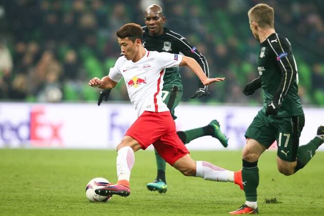 SOCCER - EL, Krasnodar vs RBS KRASNODAR,RUSSIA,24.NOV.16 - SOCCER - UEFA Europa League, group stage, FK Krasnodar vs Red Bull Salzburg. Image shows Hee Chan Hwang (RBS). GEPAxpictures xFelixxRoittner