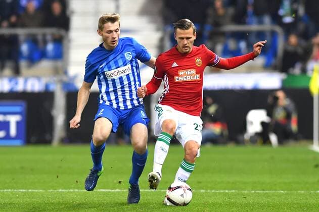 Genk s Jakub Brabec and Rapid s Arnor Ingvi Traustason fight for the ball during a game of the fifth day of the group stage (Group F) of the Europa League competition between Belgian soccer team RC Genk and Austrian team Rapid Wien, Thursday 24 November 2016, in Genk. LUCxCLAESSEN  x04982833x