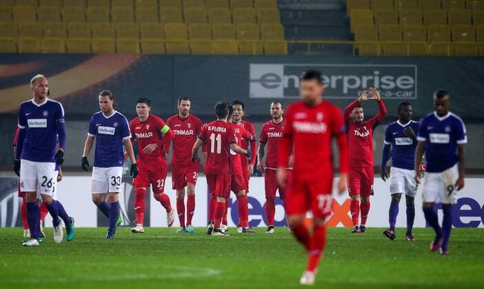 SOCCER - EL, A.Wien vs Giurgiu VIENNA,AUSTRIA,24.NOV.16 - SOCCER - UEFA Europa League, group stage, FK Austria Wien vs Astra Giurgiu. Image shows the rejoicing of Giurgiu. GEPAxpictures xPatrickxLeuk