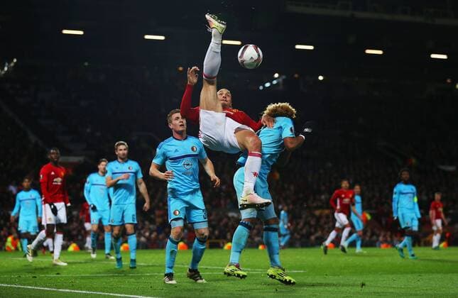 Zlatan Ibrahimovic of Manchester United ManU attempts an over head kick during the UEFA Europa League match at Old Trafford, Manchester. Picture date: November 24th 2016. Pic Matt McNulty Sportimage EDITORIAL USE ONLY. No use with unauthorised audio, video, data, fixture lists, club league logos or live services. Online in-match use limited to 120 images, no video emulation. No use in betting, games or single club league player publications.