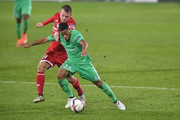 Arnaud Nordin (saint etienne) vs Daniel Brosinski (mainz) FOOTBALL : AS Saint Etienne vs FSV Mainz 05 - Europa League - Groupe C - 24 11 2016 FredericChambert Panoramic 