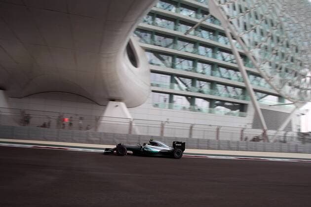 Abu Dhabi Grand Prix, UAE 24 - 27 November 2016 25.11.2016 - Free Practice 1, Nico Rosberg (GER) Mercedes AMG F1 W07 Hybrid 