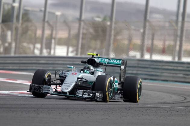 Abu Dhabi Grand Prix, UAE 24 - 27 November 2016 25.11.2016 - Free Practice 1, Nico Rosberg (GER) Mercedes AMG F1 W07 Hybrid 