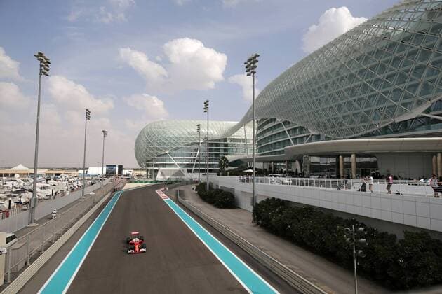 Abu Dhabi Grand Prix, UAE 24 - 27 November 2016 25.11.2016 - Free Practice 1, Sebastian Vettel (GER) Scuderia Ferrari SF16-H 