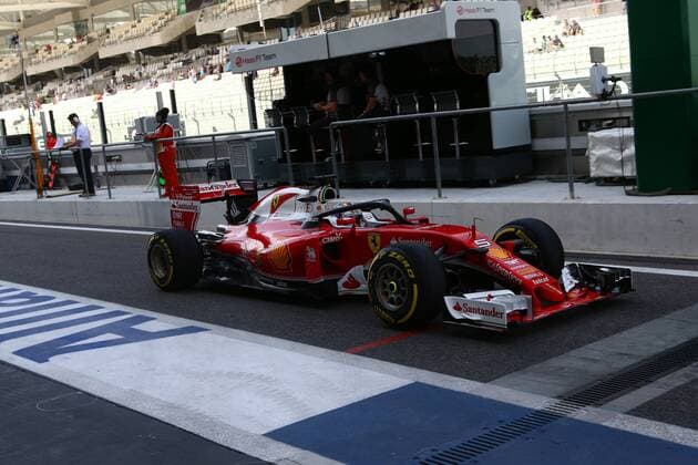 Abu Dhabi Grand Prix, UAE 24 - 27 November 2016 25.11.2016 - Free Practice 1, Sebastian Vettel (GER) Scuderia Ferrari SF16-H with Halo 