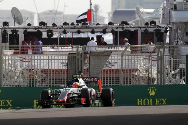 Abu Dhabi Grand Prix, UAE 24 - 27 November 2016 26.11.2016 - Free Practice 3, Esteban Gutierrez (MEX) Haas F1 Team VF-16 