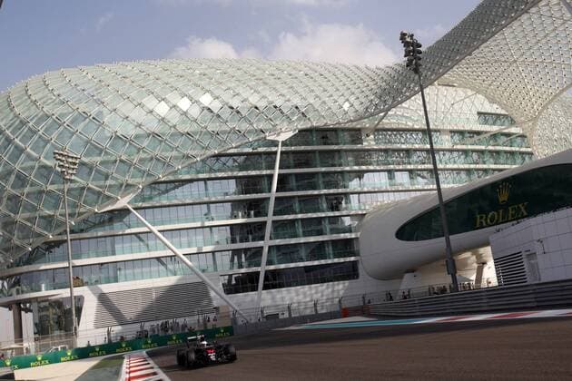Abu Dhabi Grand Prix, UAE 24 - 27 November 2016 26.11.2016 - Free Practice 3, Fernando Alonso (ESP) McLaren Honda MP4-31 
