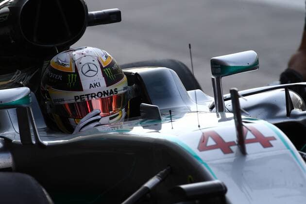 Abu Dhabi Grand Prix, UAE 24 - 27 November 2016 26.11.2016 - Free Practice 3, Lewis Hamilton (GBR) Mercedes AMG F1 W07 Hybrid 