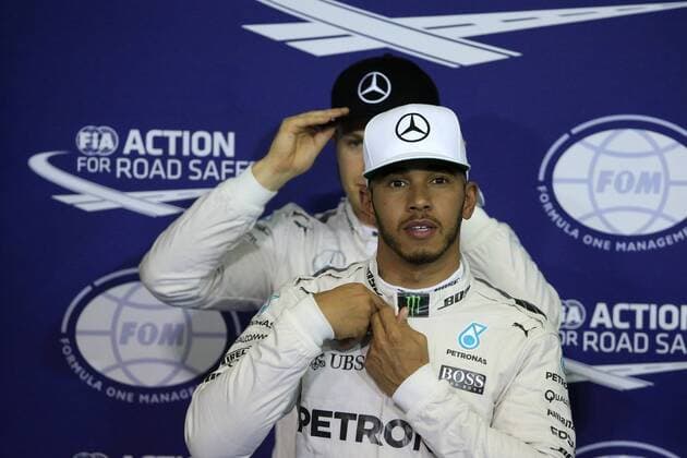 Abu Dhabi Grand Prix, UAE 24 - 27 November 2016 26.11.2016 - Qualifying, 2nd place Nico Rosberg (GER) Mercedes AMG F1 W07 Hybrid and Lewis Hamilton (GBR) Mercedes AMG F1 W07 Hybrid pole position 