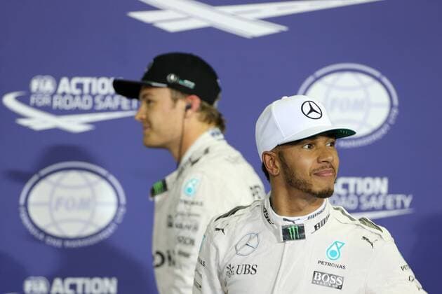 Abu Dhabi Grand Prix, UAE 24 - 27 November 2016 26.11.2016 - Qualifying, 2nd place Nico Rosberg (GER) Mercedes AMG F1 W07 Hybrid and Lewis Hamilton (GBR) Mercedes AMG F1 W07 Hybrid pole position 