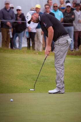 MELBOURNE, VIC - NOVEMBER 27: Marc Leishman of Australia putts the ball on the final day of the ISPS HANDA World Cup of Golf on November 27, 2016, at Kingston Heath Golf Club in Melbourne, Australia. (Photo by Jason Heidrich Icon Sportswire) GOLF: NOV 27 World Cup of Golf - Final Round Icon161127117 EDITORIAL USE ONLY