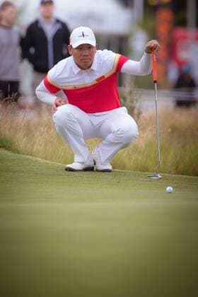 MELBOURNE, VIC - NOVEMBER 27: Ashun Wu lines up his shot on the final day of the ISPS HANDA World Cup of Golf on November 27, 2016, at Kingston Heath Golf Club in Melbourne, Australia. (Photo by Jason Heidrich Icon Sportswire) GOLF: NOV 27 World Cup of Golf - Final Round Icon161127090 EDITORIAL USE ONLY
