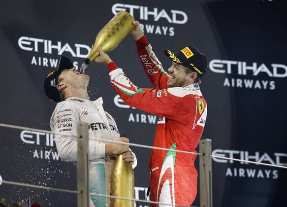 Motorsports: FIA Formula One World Championship WM Weltmeisterschaft 2016, Grand Prix of Abu Dhabi, 6 Nico Rosberg (GER, Mercedes AMG Petronas Formula One Team), xHOCHxZWEIx