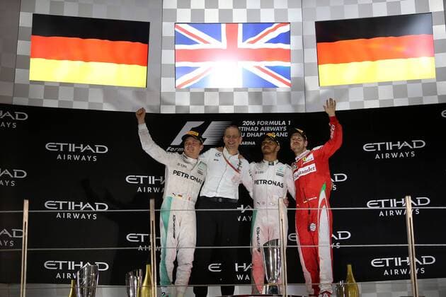 Abu Dhabi Grand Prix, UAE 24 - 27 November 2016 27.11.2016 - Race, 2nd place Nico Rosberg (GER) Mercedes AMG F1 W07 Hybrid and Champion 2016, Lewis Hamilton (GBR) Mercedes AMG F1 W07 Hybrid race winner and 3rd place Sebastian Vettel (GER) Scuderia Ferrari SF16-H 