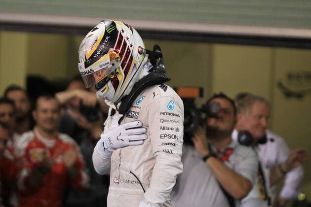 27.11.2016. Abu Dhabi, UAE. Formula 1 Grand Prix Abu Dhabi, race day. Mercedes AMG Petronas W07 Hybrid & x2013; Lewis Hamilton wins the Abu Dhabi GP xLeannexBoonx  ActionPlus11814930