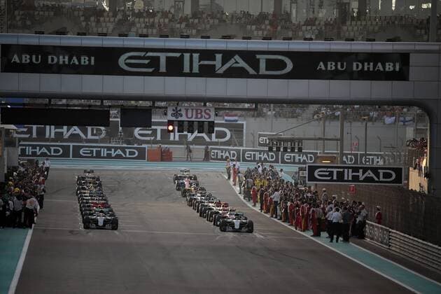 Abu Dhabi Grand Prix, UAE 24 - 27 November 2016 27.11.2016 - Race, Start grid 