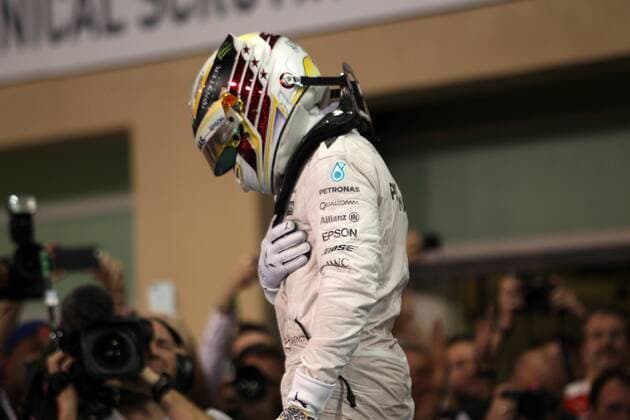 Abu Dhabi Grand Prix, UAE 24 - 27 November 2016 27.11.2016 - Race, Lewis Hamilton (GBR) Mercedes AMG F1 W07 Hybrid race winner 